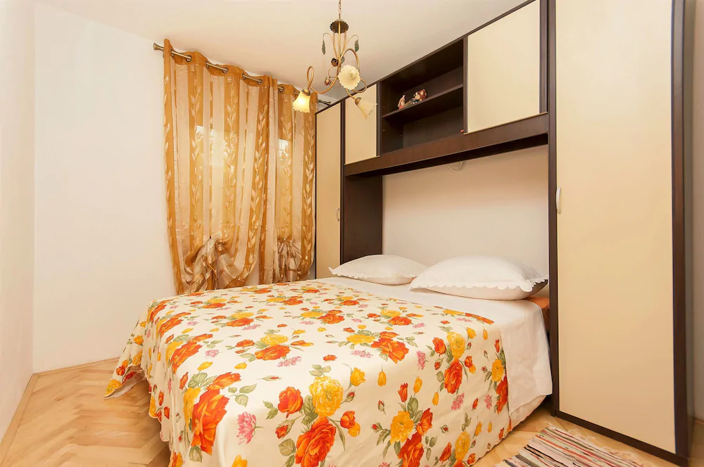 Apartments Ljiljana
