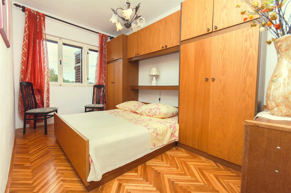 Apartments Ljiljana