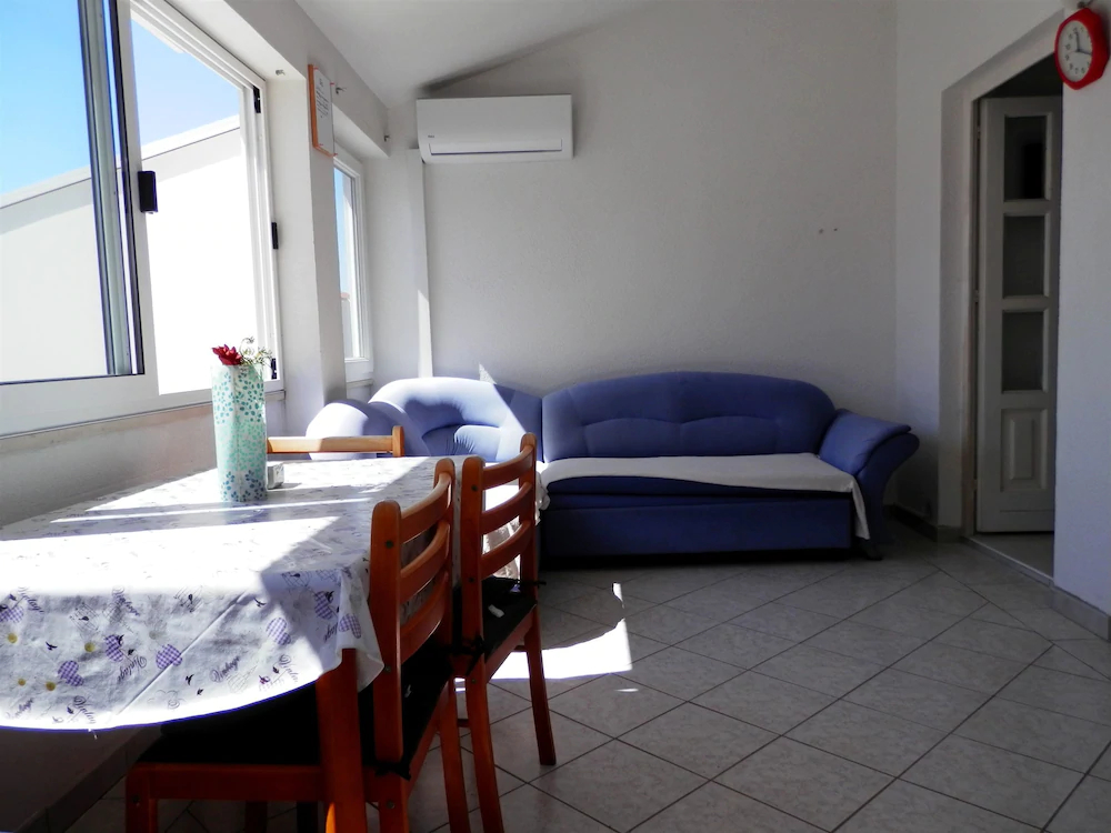 Apartments Ljuba
