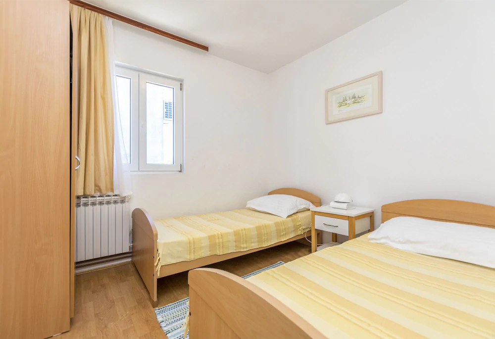 Apartments Ljubomir