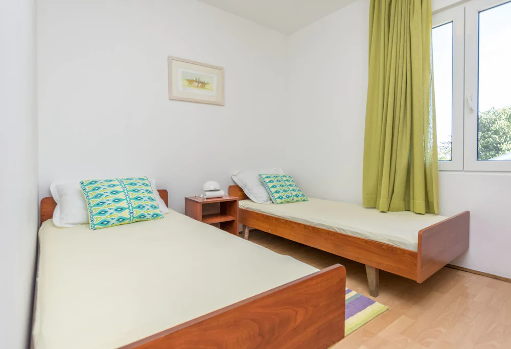 Apartments Ljubomir
