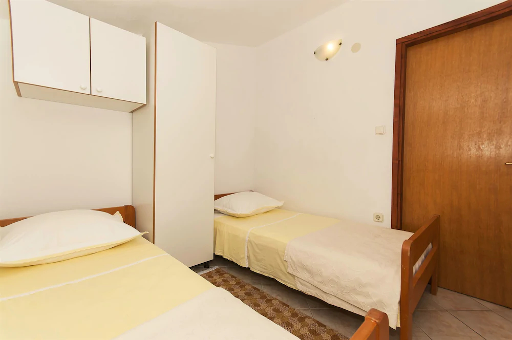 Apartments Luca
