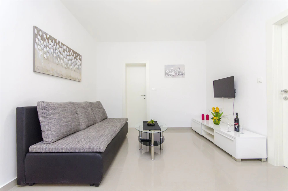 Apartments Maja