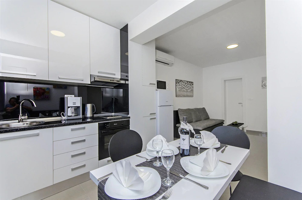 Apartments Maja