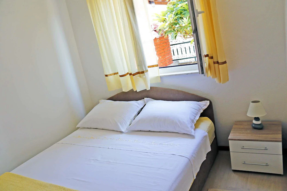 Apartments Mijic