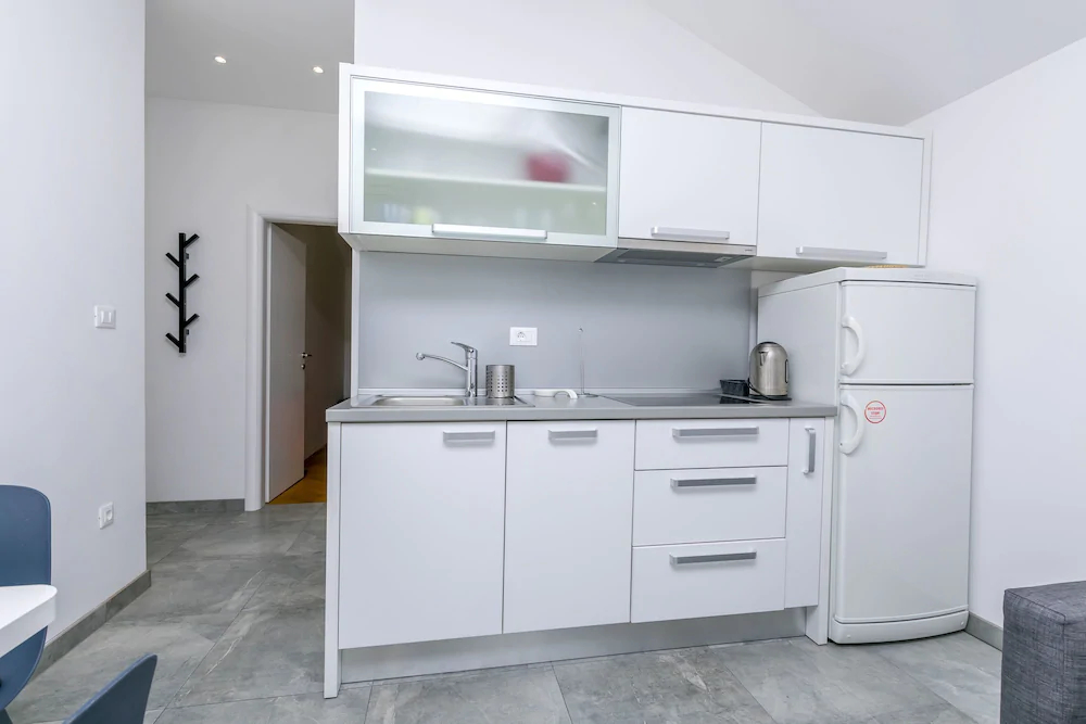 Apartments Mime