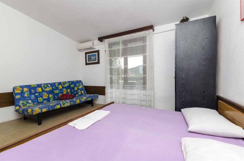 Apartments Miodrag