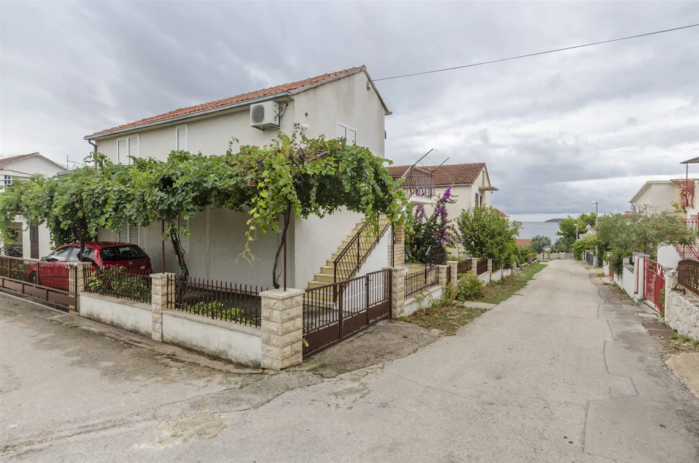Apartments Mirko