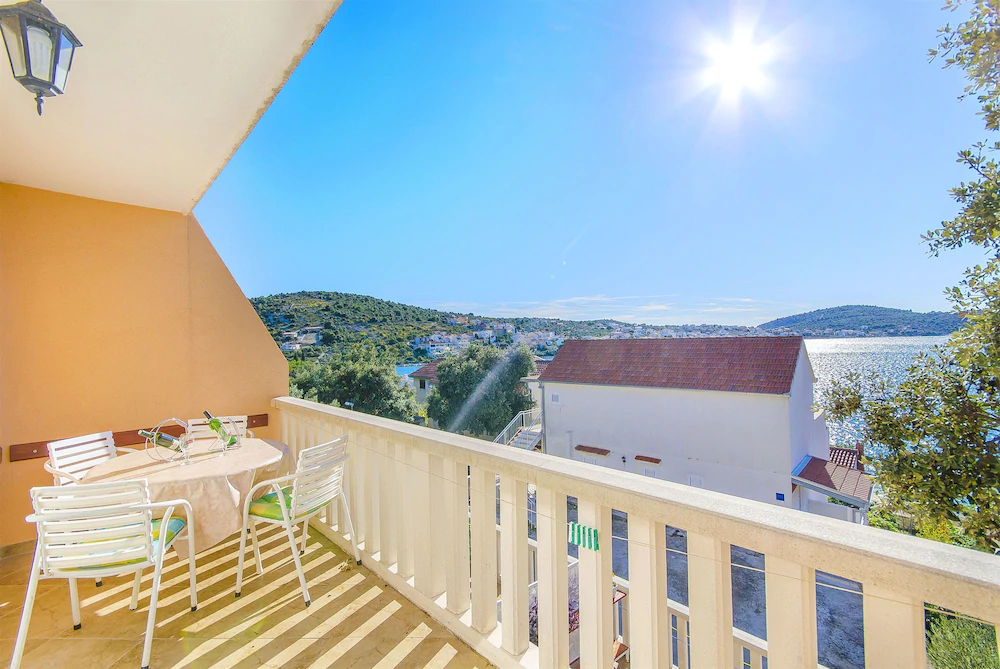 Apartments Pera