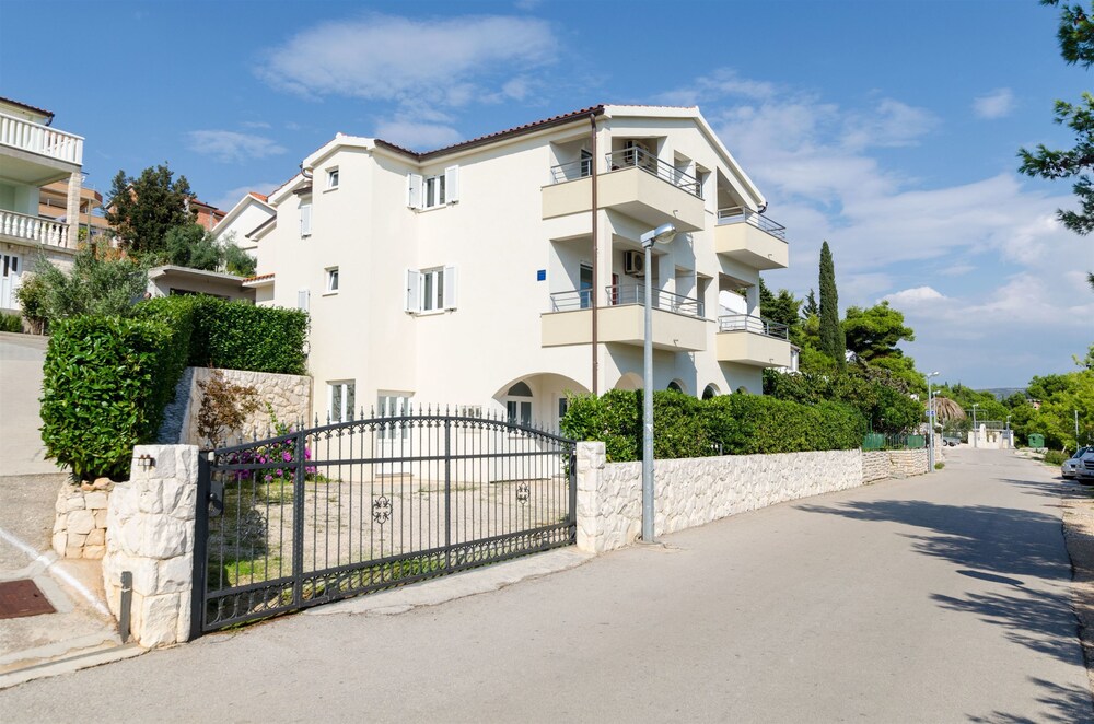 Apartments Roko