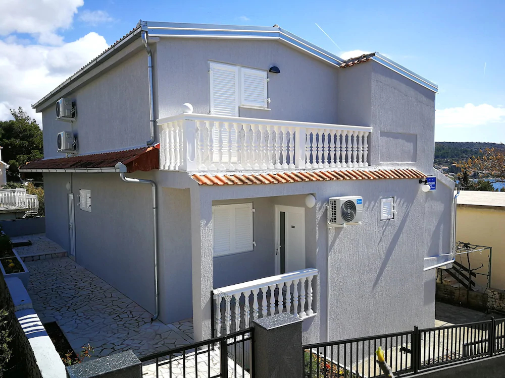 Apartments Sirius Rogoznica