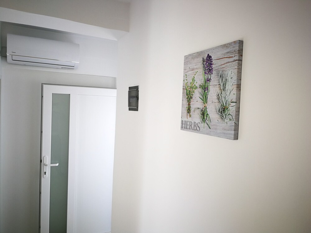Apartments Sirius Rogoznica