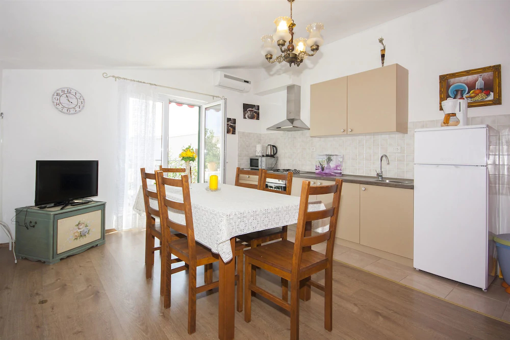 Apartments Suncica