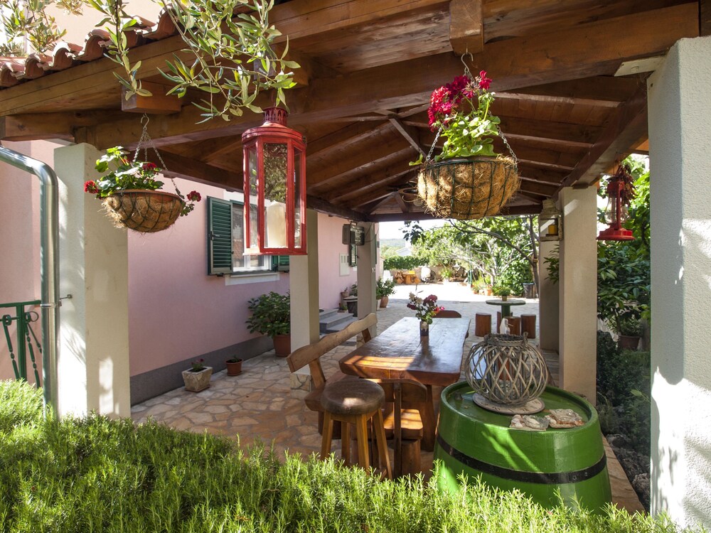 Apartments Suncica
