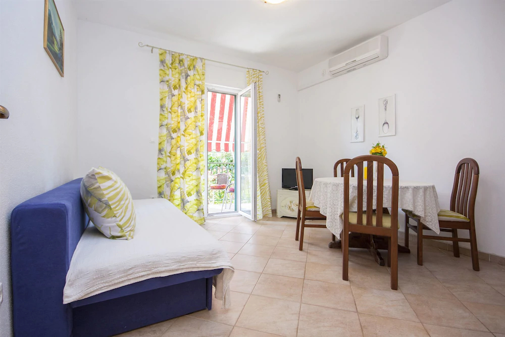 Apartments Suncica