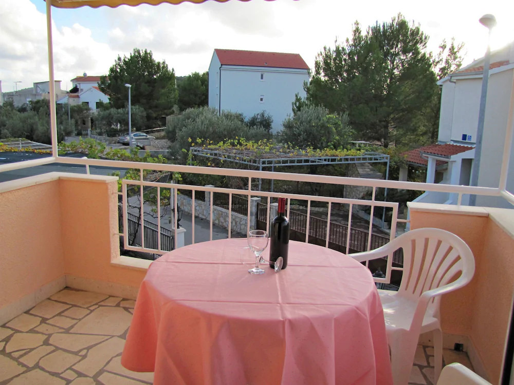 Apartments Zdravko