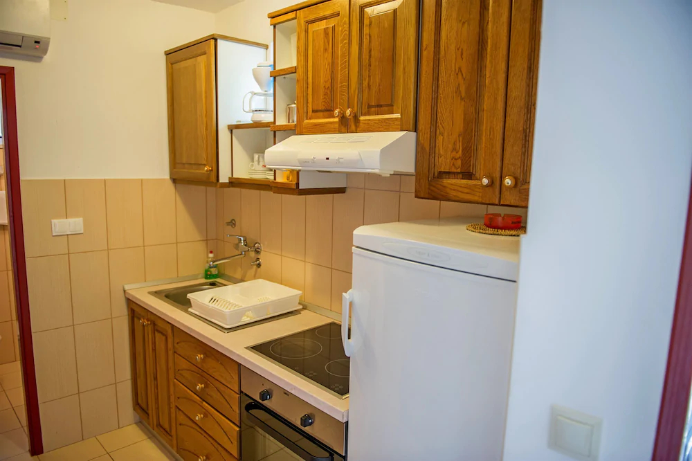 Apartments Zdravko