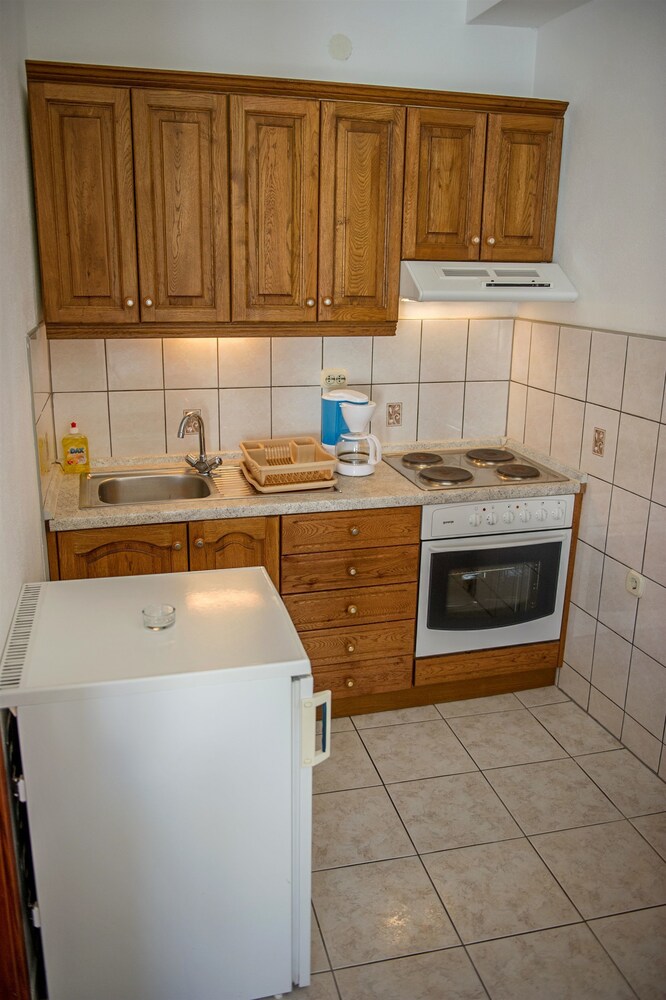 Apartments Zdravko