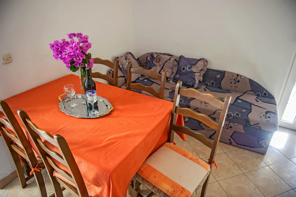 Apartments Zdravko