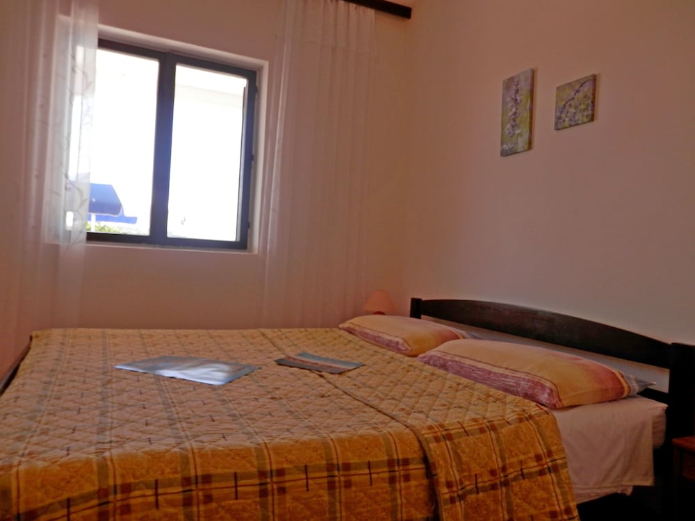 Apartments Zivana