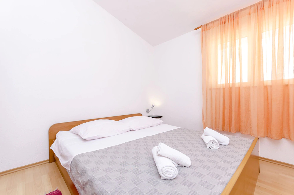 Apartments Zvonko