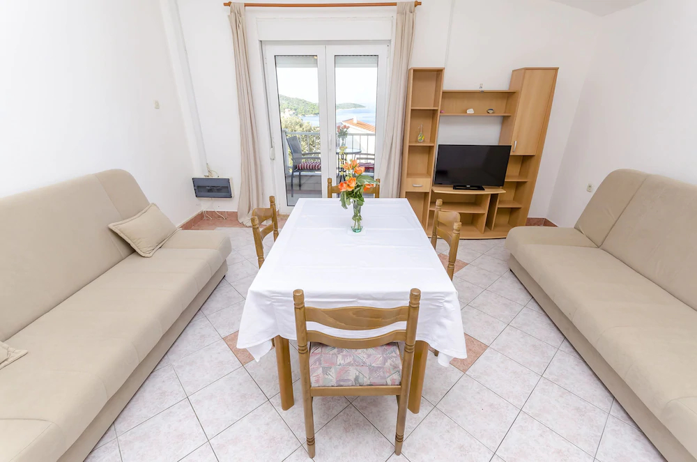 Apartments Zvonko