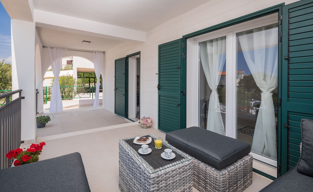 Holiday House Kanica