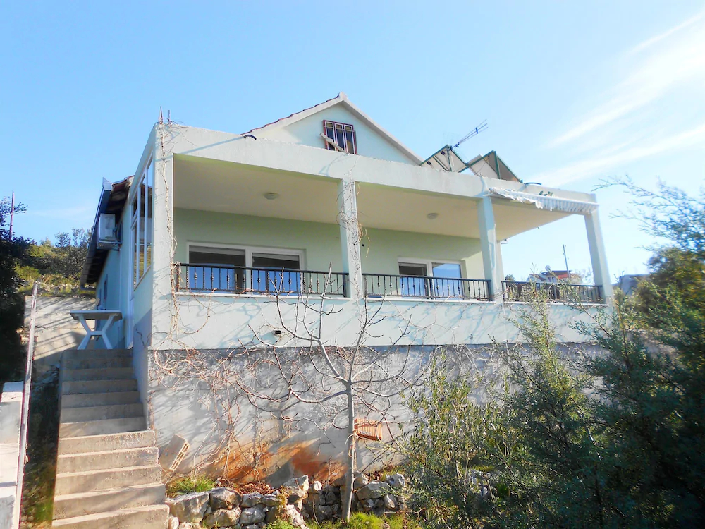 House Jopa