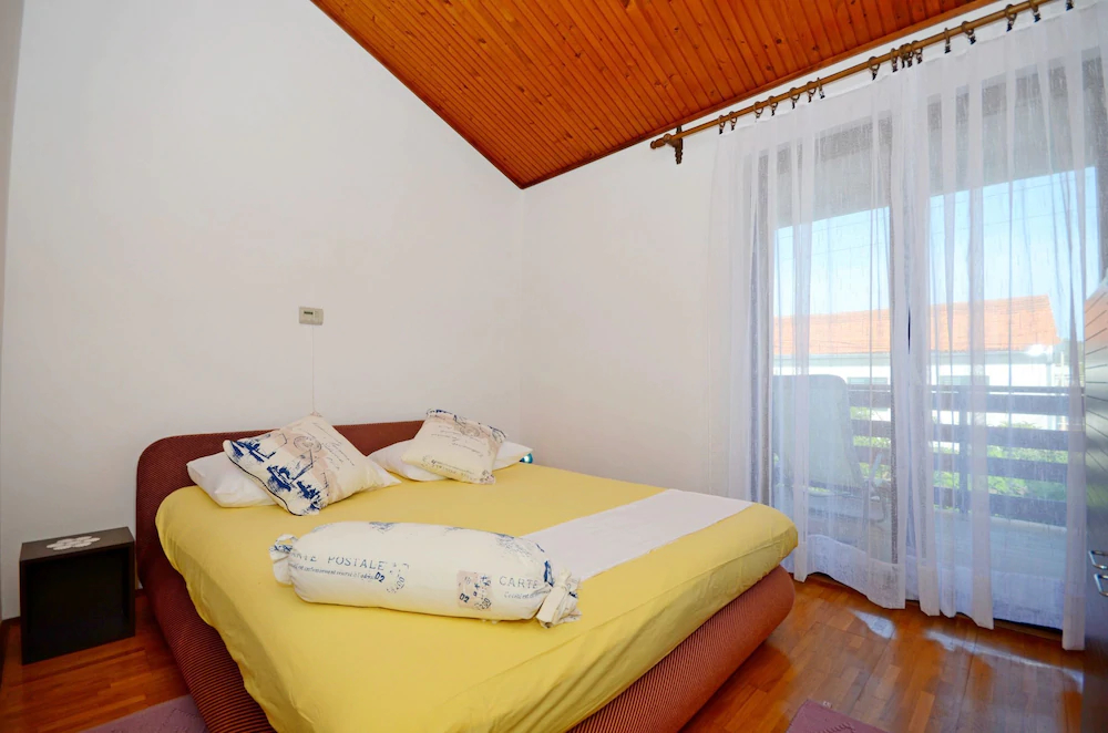 House Vesna