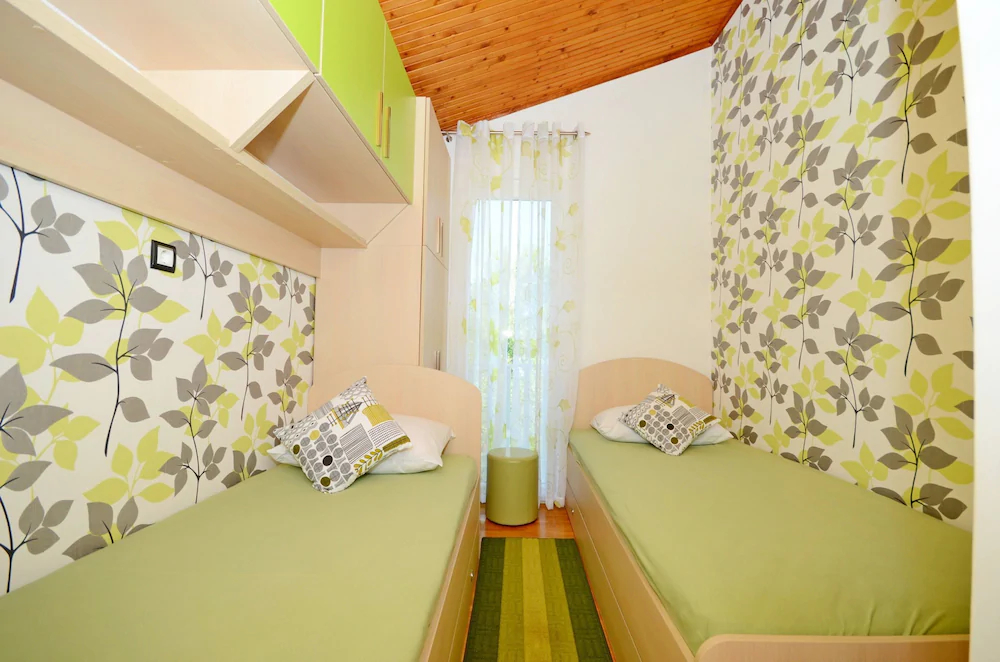 House Vesna