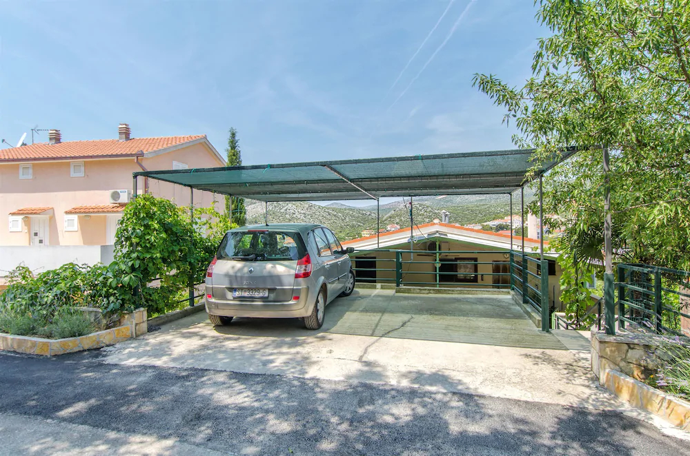 Apartments Mirjana