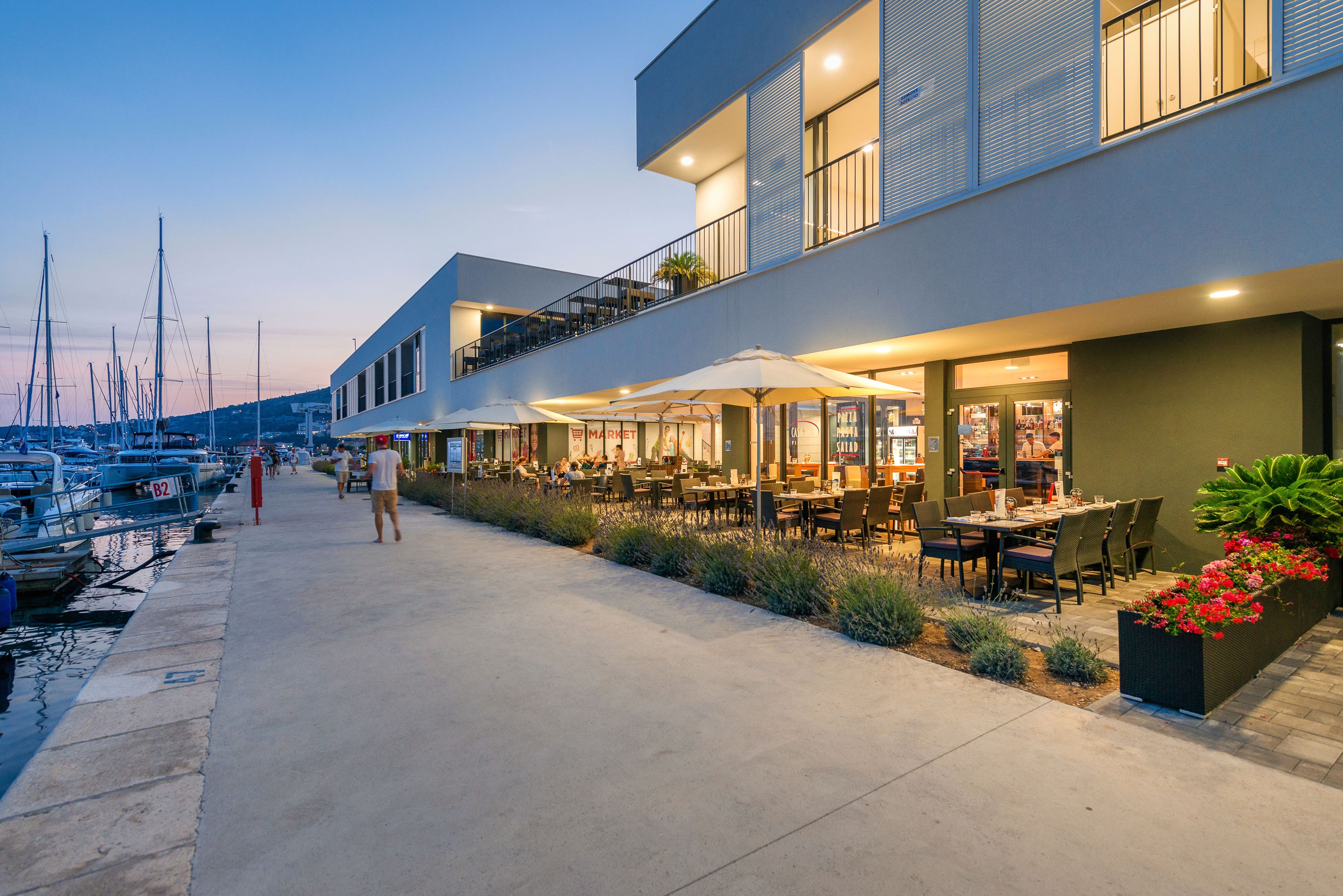 Marina Baotic Apartments