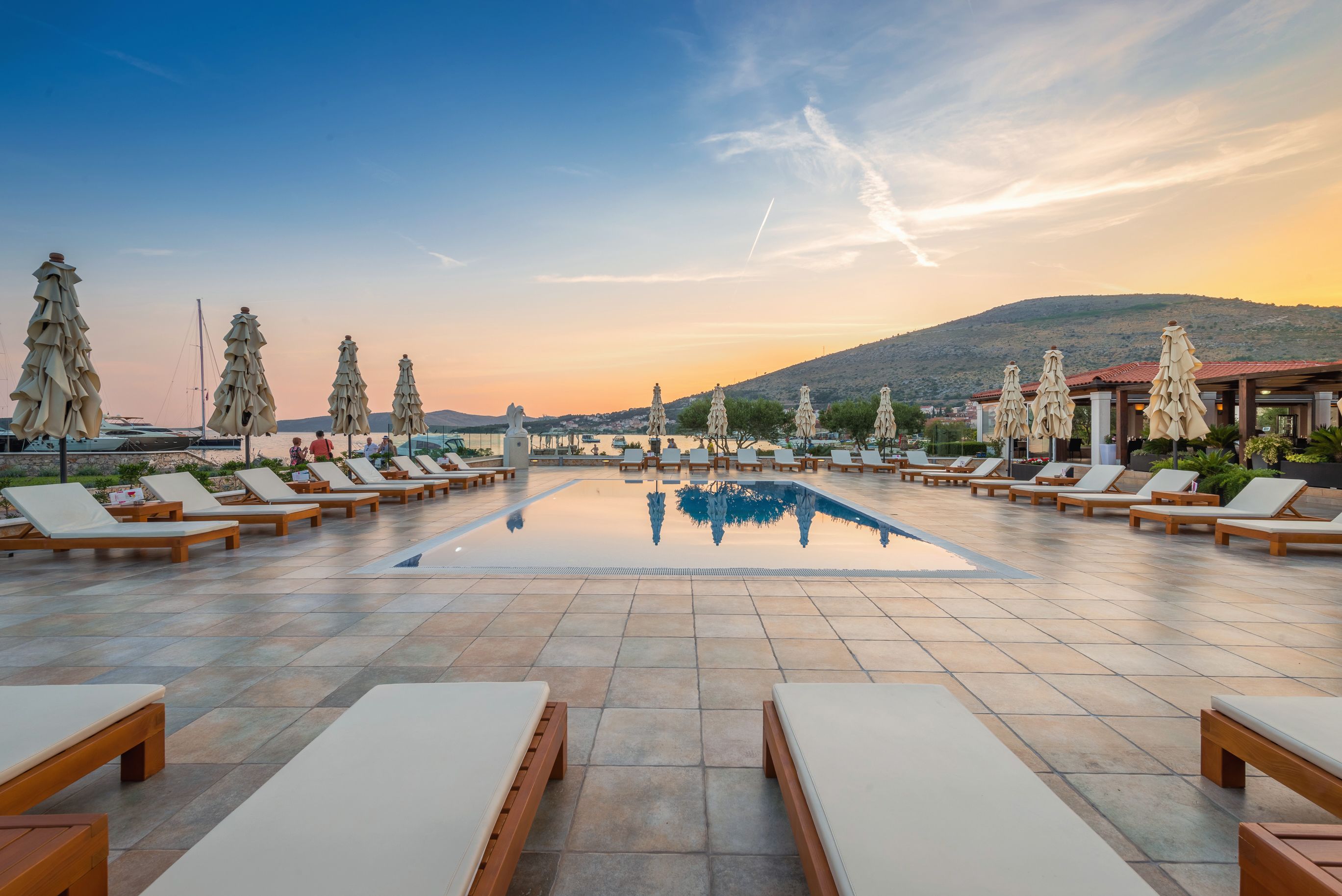 Marina Baotic Apartments
