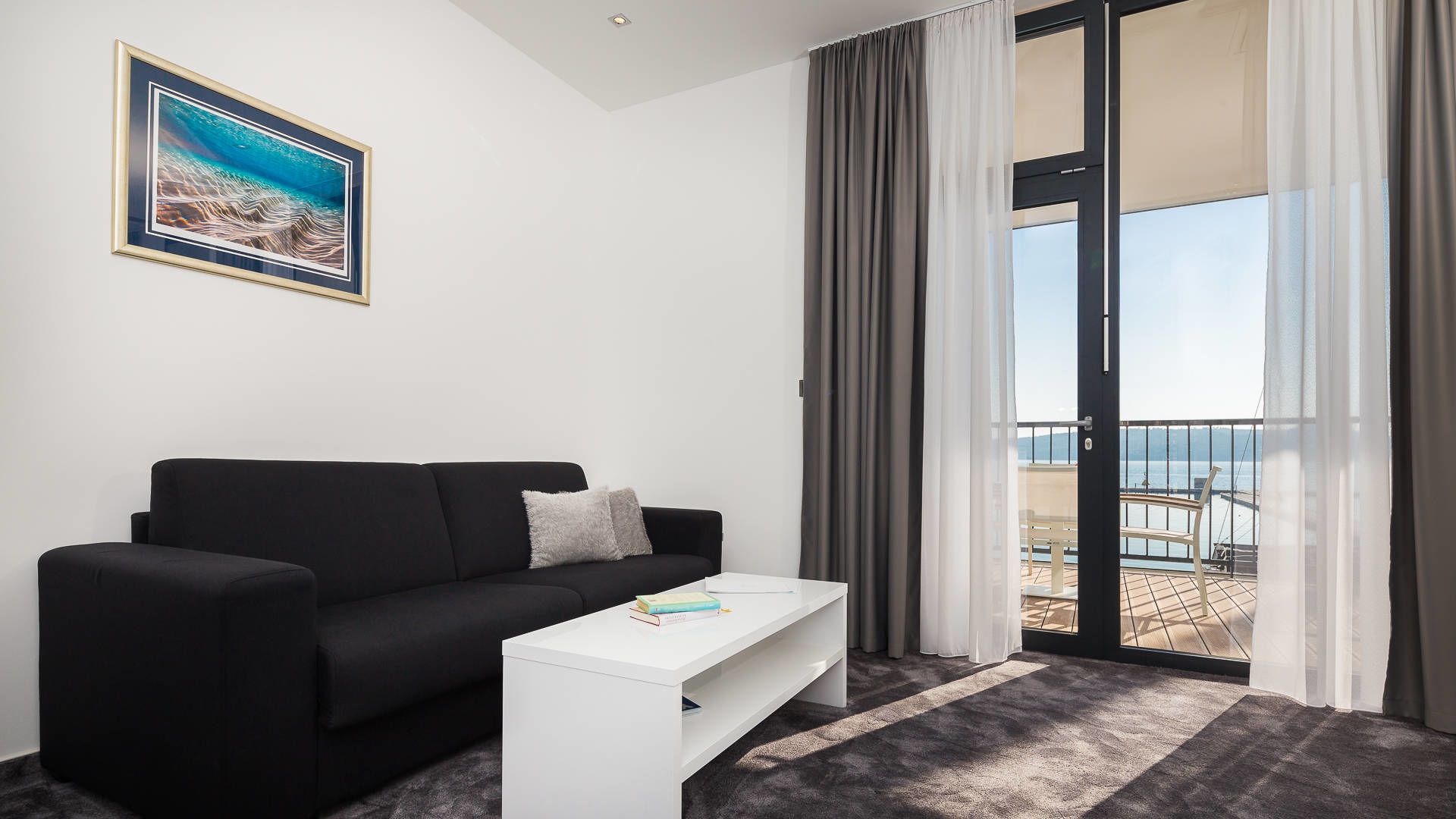 Marina Baotic Apartments