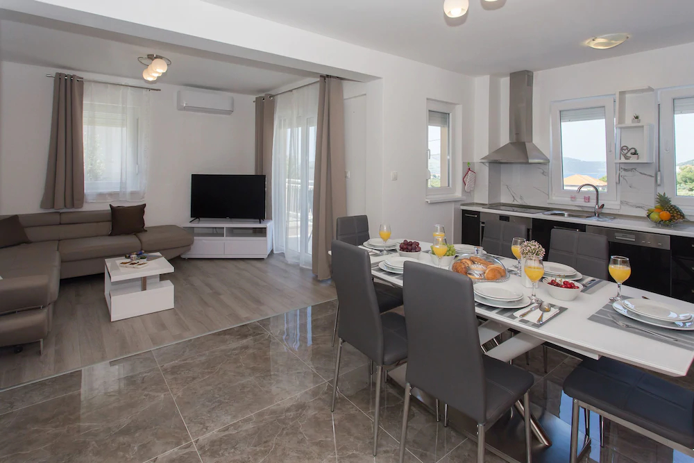 Villa Honey