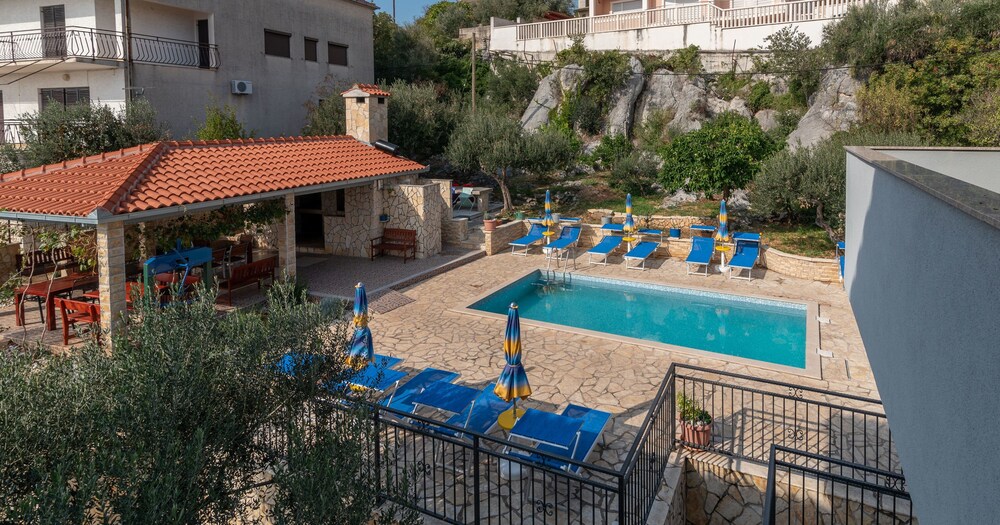 Apartments Grga