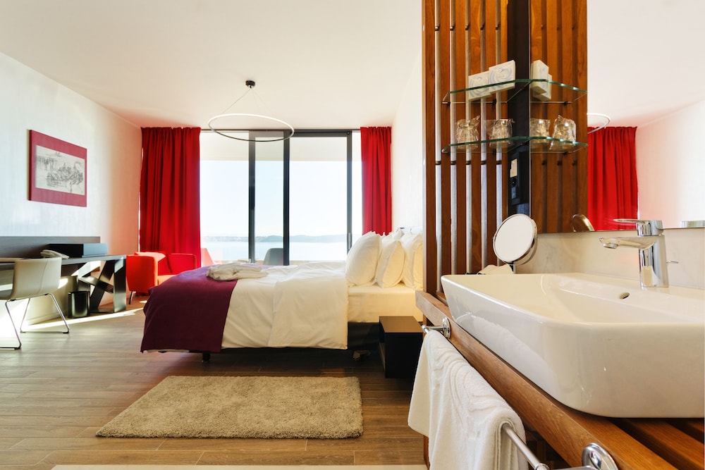 Hotel Ola