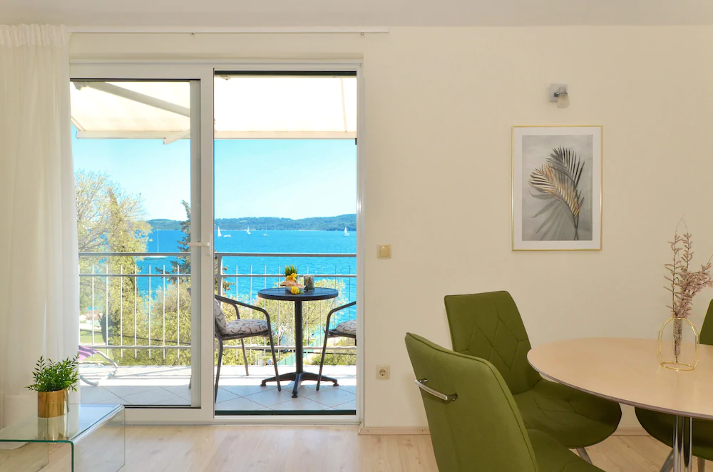Mar Deluxe Apartments