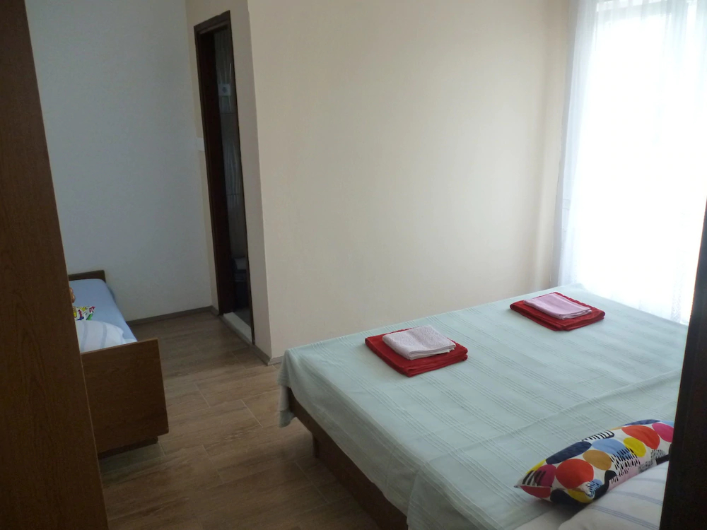 Apartments La Room