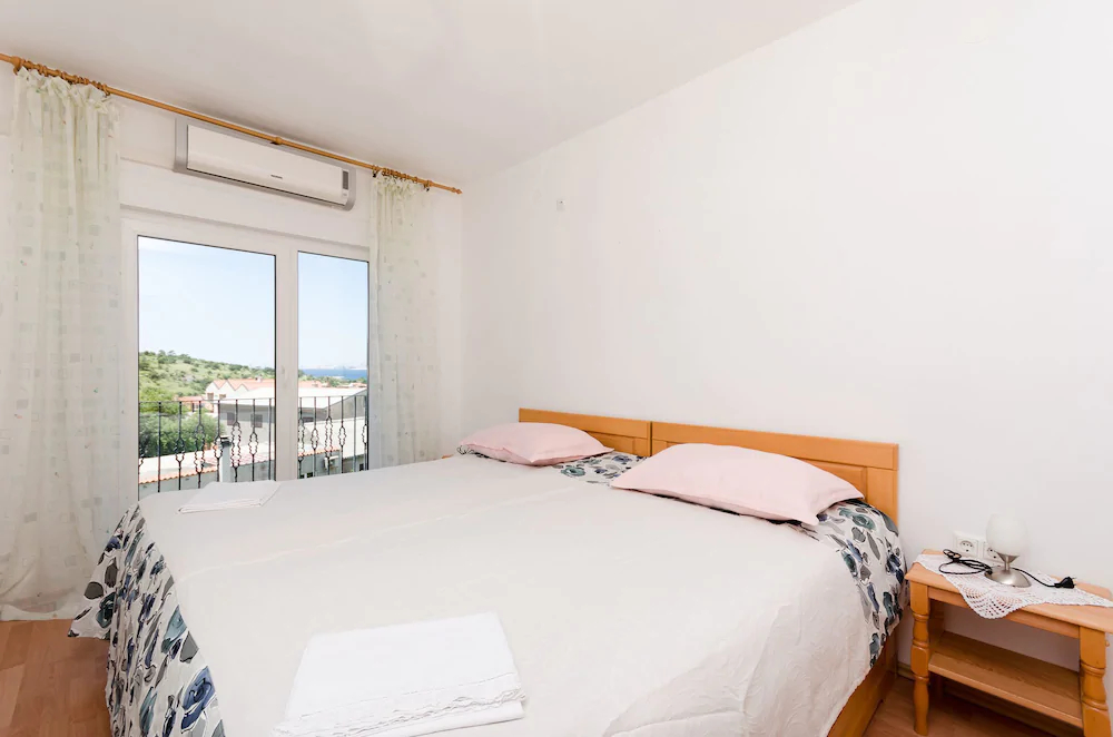 Apartments Cvita