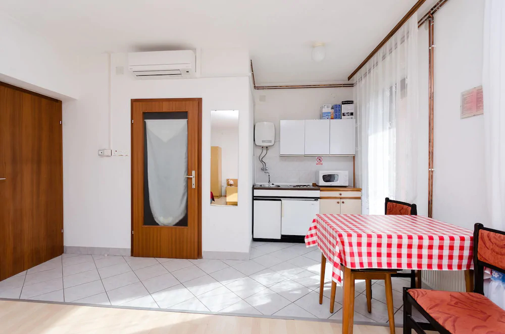 Apartments Ivan