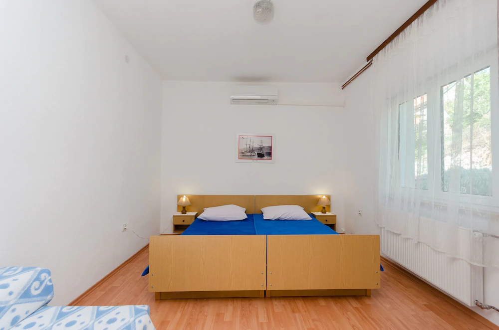 Apartments Ivan