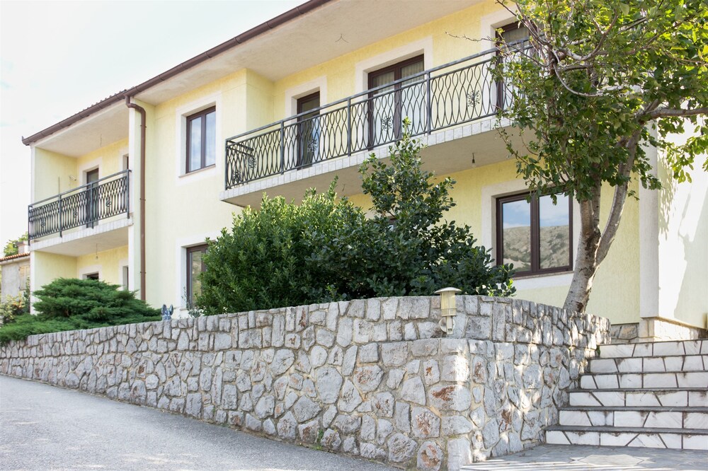 Apartments Marijana