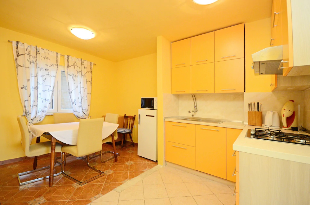 Apartments Milica
