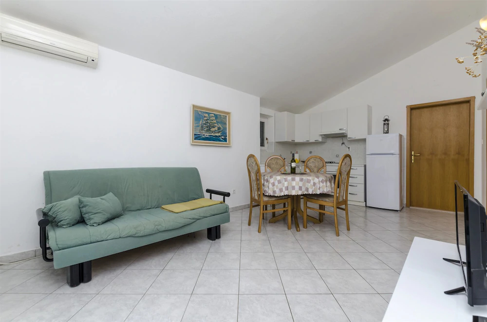 Apartments Ivan