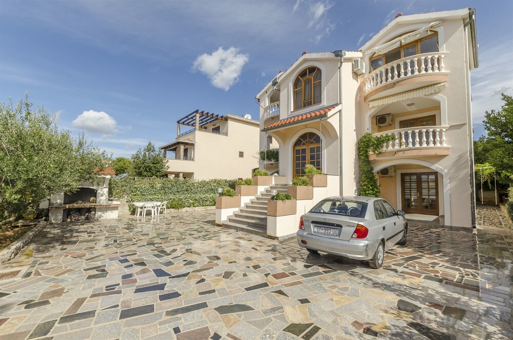Apartments Andelka
