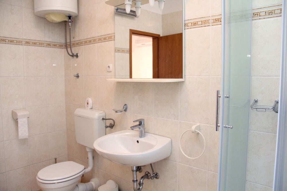 Apartments Cace