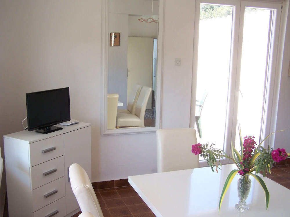 Apartments Danira