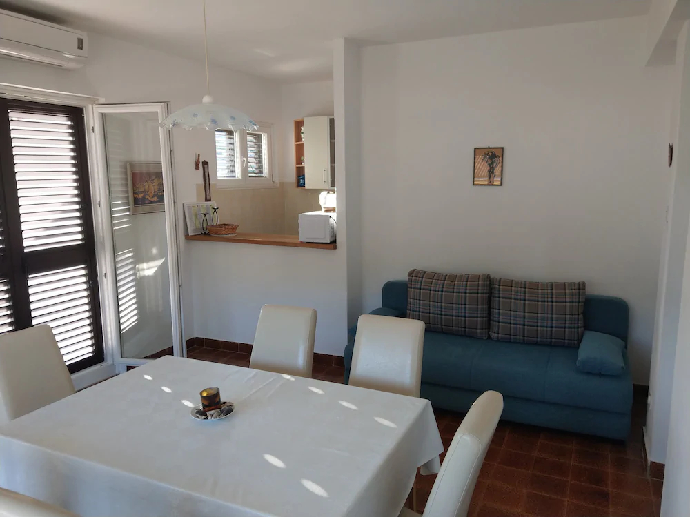 Apartments Danira