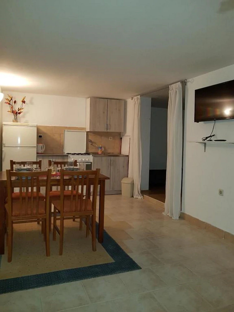 Apartments Dragica